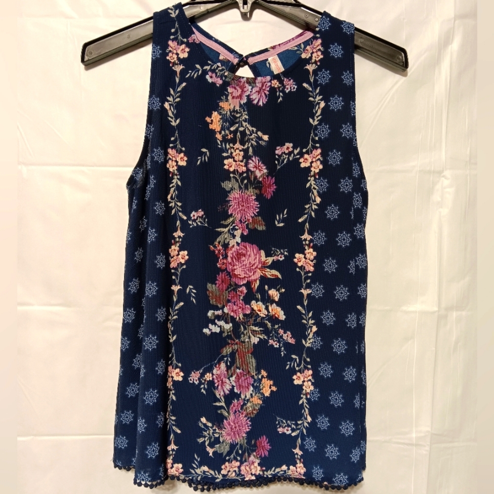 Xhilaration EUC A-line Dressy Tank, Navy With Pink Floral, Size Medium